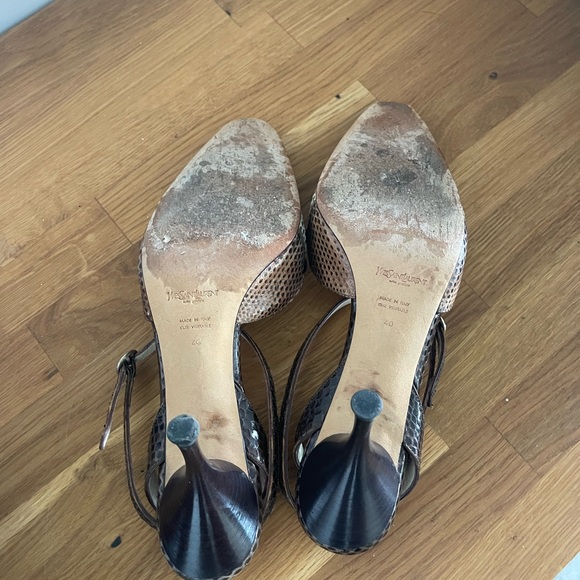 Yves Saint Laurent Python heels. - Picture 5 of 6